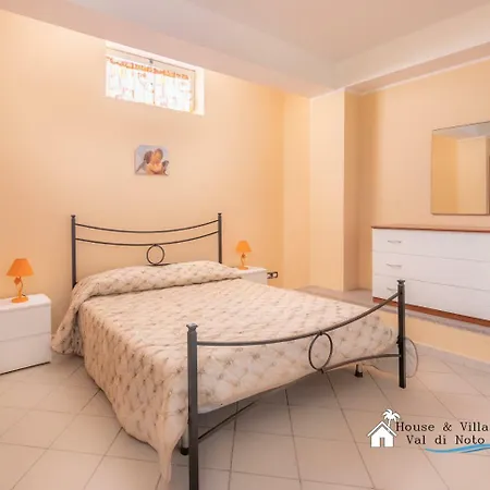Apartment Moro *